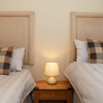 4 bed lodge at The 31 acre site of Mullacott Park is well placed for easily accessing by car some of the most beautiful spots on the North Devon coast