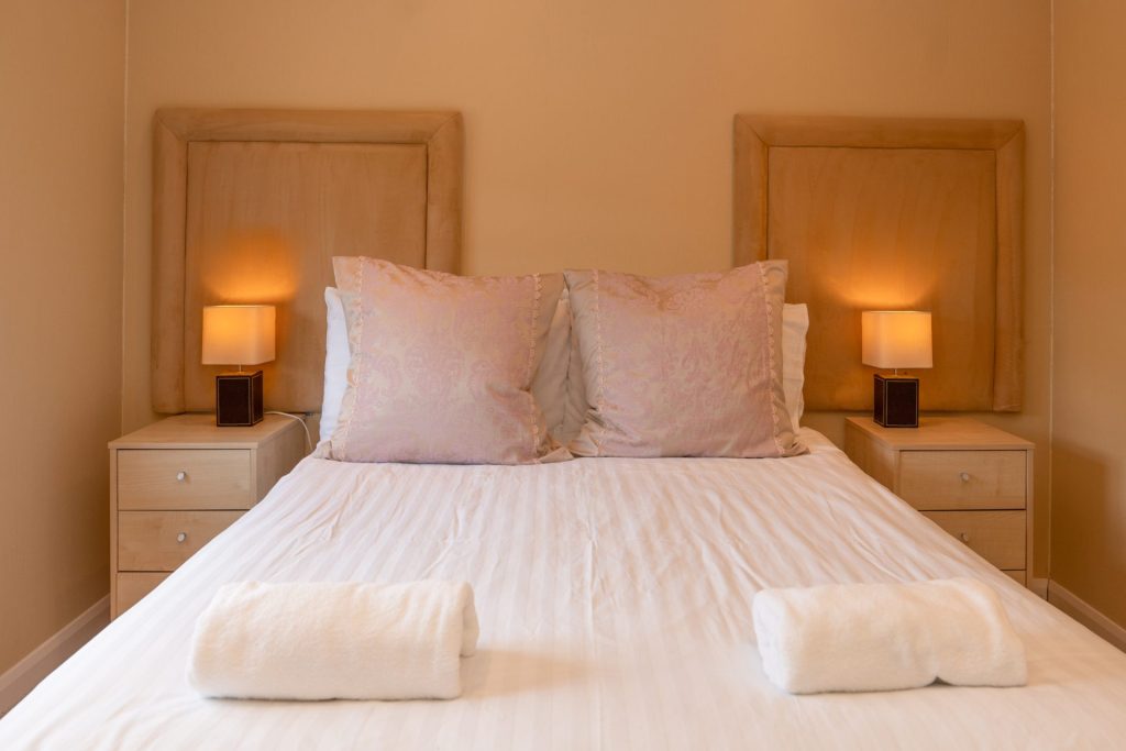 64 Meadow view lodge at The 31 acre site of Mullacott Park is well placed for easily accessing by car some of the most beautiful spots on the North Devon coast