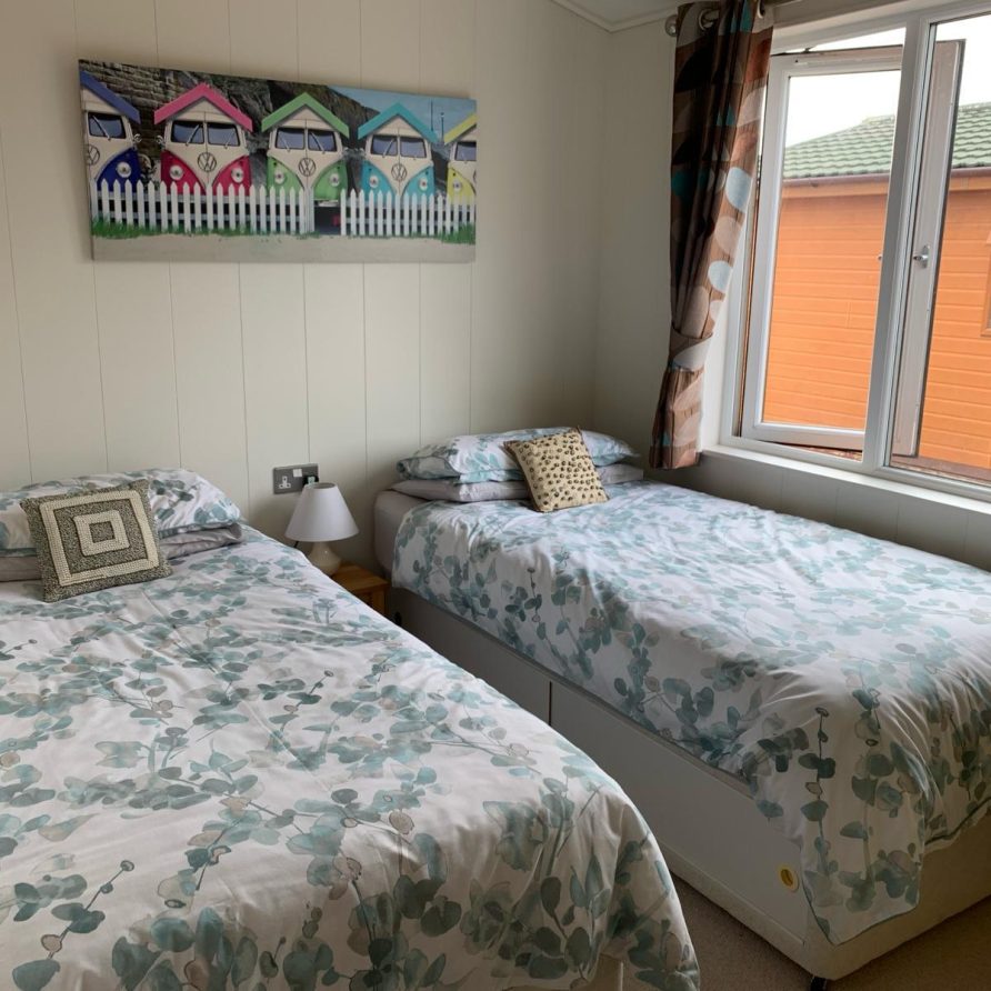 23 Ocean View hot tub, north devon holiday accommodation