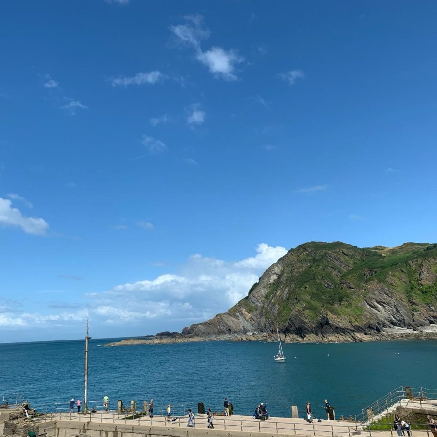 23 Ocean View hot tub, north devon holiday accommodation